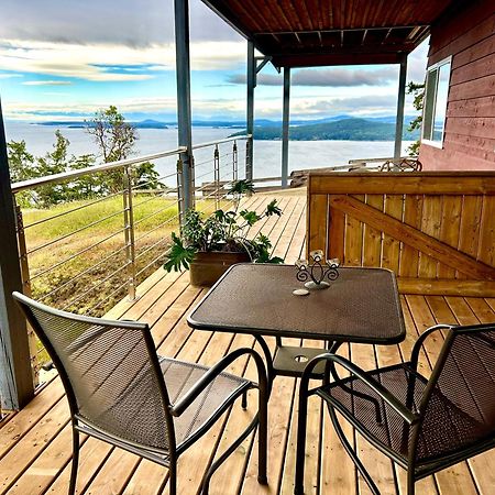 Bedwell Harbour Shangri-La Oceanfront Vacation Home מראה חיצוני תמונה